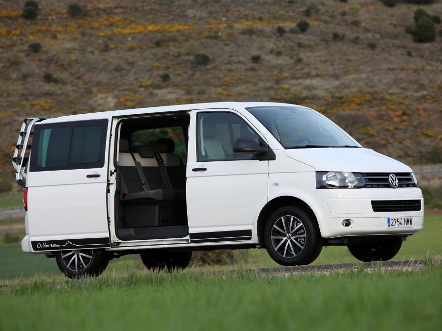  Volkswagen Multivan OutDoor Edition 2014 года  (фото 2 из 14)